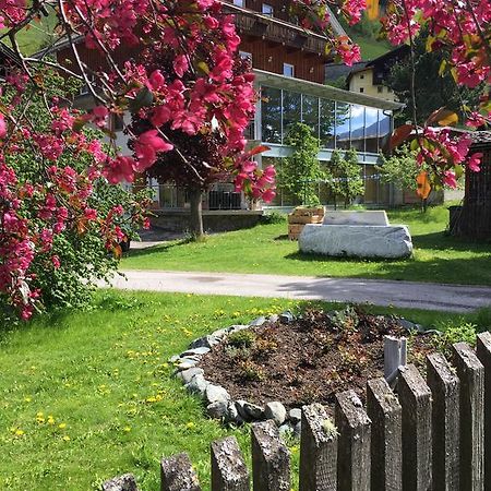 Landhaus Alpenrose - Feriendomizile Pichler Heiligenblut Zewnętrze zdjęcie
