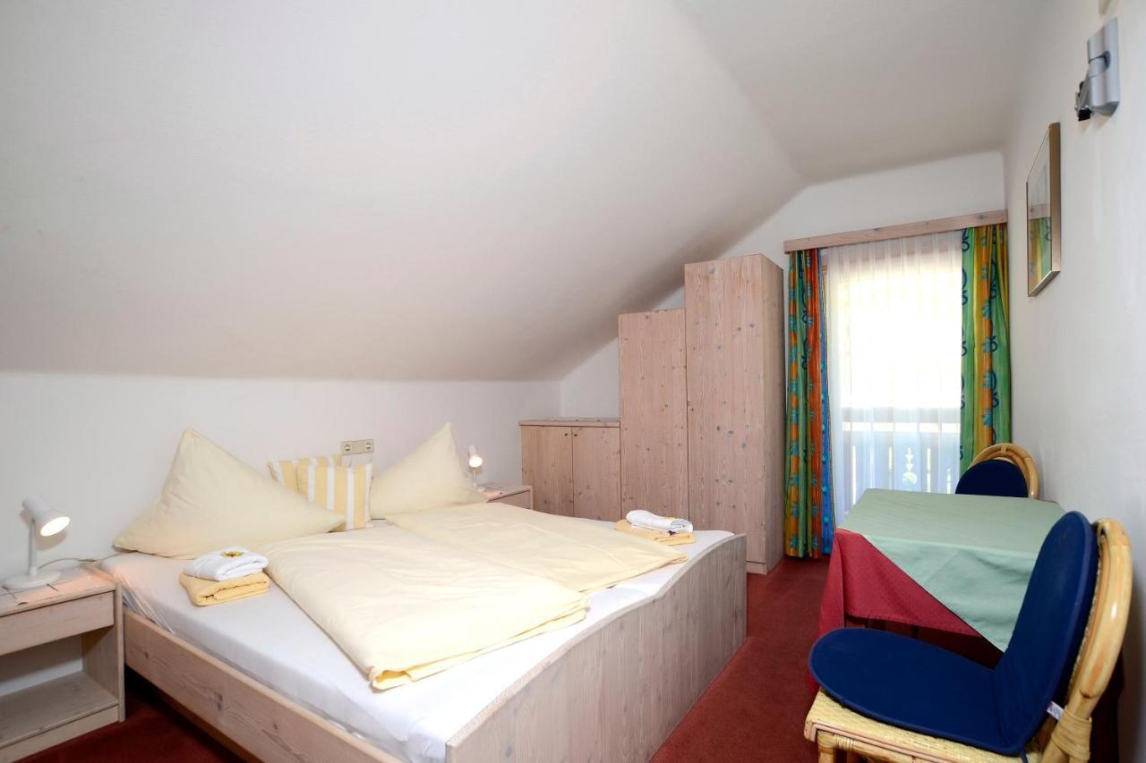 Landhaus Alpenrose - Feriendomizile Pichler Heiligenblut Zewnętrze zdjęcie