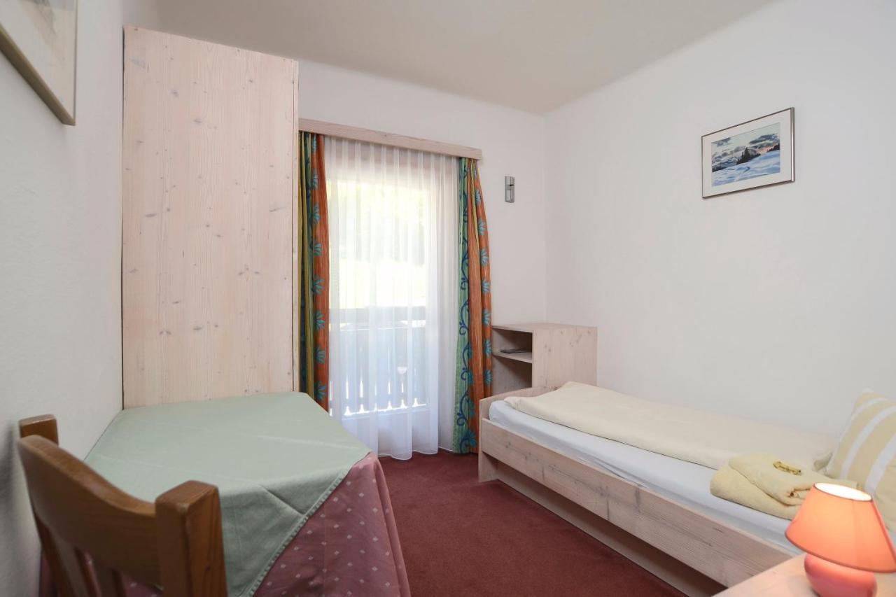 Landhaus Alpenrose - Feriendomizile Pichler Heiligenblut Zewnętrze zdjęcie