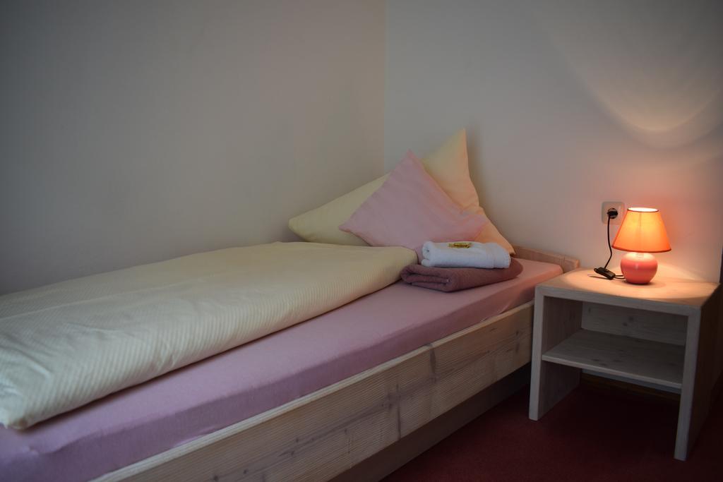 Landhaus Alpenrose - Feriendomizile Pichler Heiligenblut Zewnętrze zdjęcie